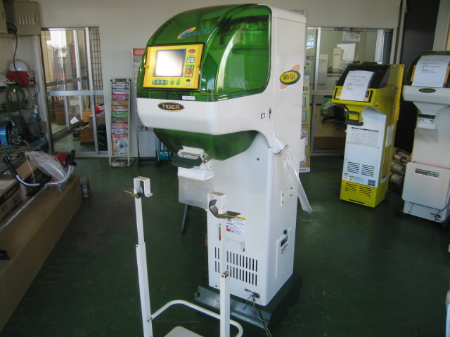 ����š� �����������亮�� ��ư���̷��̵����ѥå��ᥤ�ȥ���С����������� NRV-32A